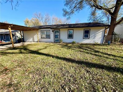 1732 Brook Street, House other with 3 bedrooms, 1 bathrooms and null parking in Lawrence KS | Image 1