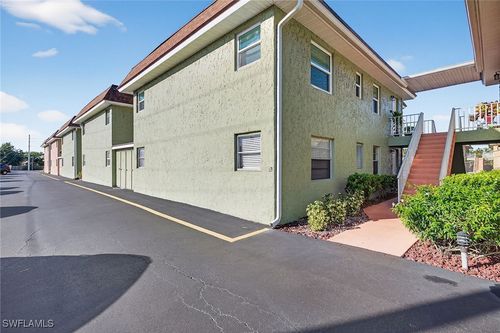 apt-53-1400 Pompei Ln, NAPLES, FL, 34103-8973 | Card Image