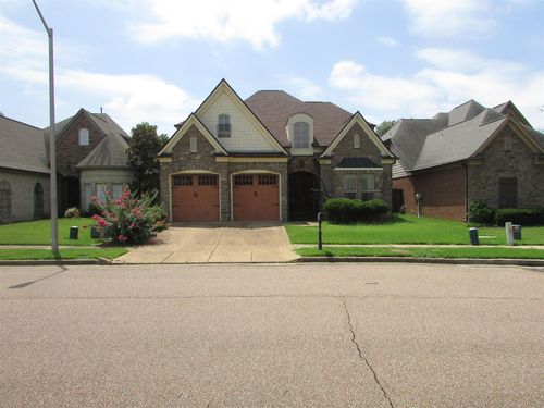 9077 Rue Orleans Ln, Olive Branch, MS, 38654-4458 | Card Image