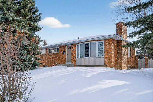 275 Westminster Dr Sw, Calgary, AB, T3C2T7 | Card Image