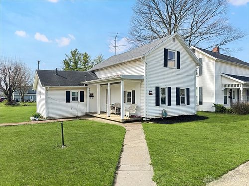 911 Miami St, Urbana, OH, 43078-1939 | Card Image