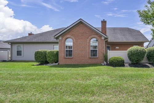 2227 Ravine Woods Dr, Grove City, OH, 43123-8581 | Card Image