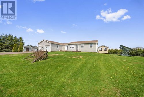 40 Dunbar Rd, Elmsdale, PE, C0B1K0 | Card Image