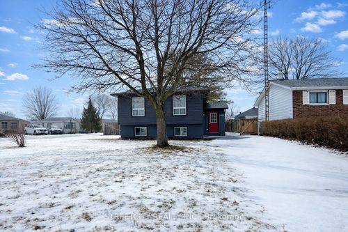 1578 Councillors St, Saint Clair, ON, N0N1H0 | Card Image