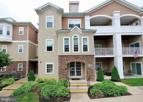 5307-5000 Village Way, Marcus Hook, PA, 19061-6849 | Card Image