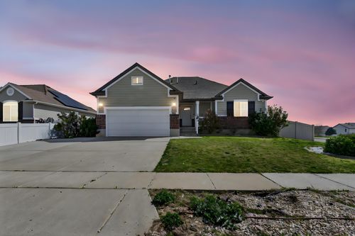 906 E Sam Cir, Clearfield, UT, 84015-6320 | Card Image