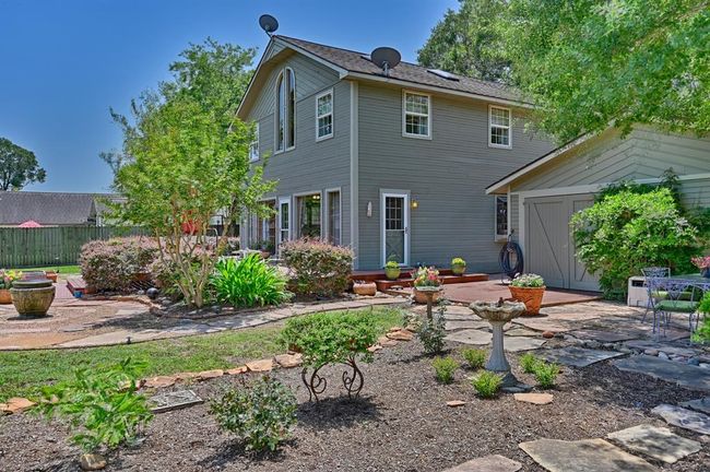 1026 Atchison St, House other with 3 bedrooms, 2 bathrooms and 2 parking in Sealy TX | Image 11