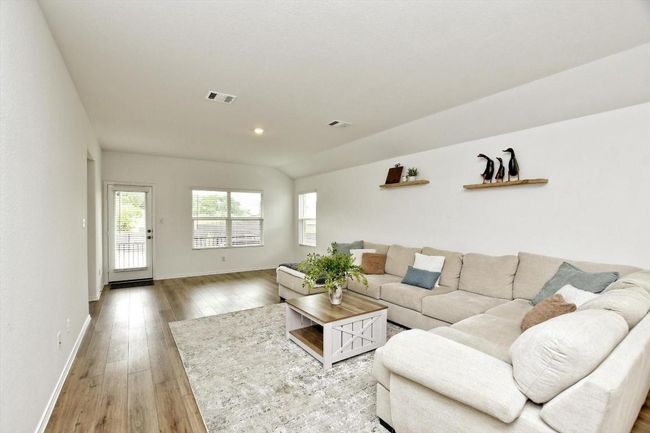 2108 Golden Grain Ln, House other with 4 bedrooms, 3 bathrooms and 2 parking in Georgetown TX | Image 9
