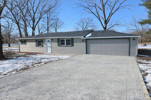 15808 Hendricks St, Lowell, IN, 46356-1517 | Card Image