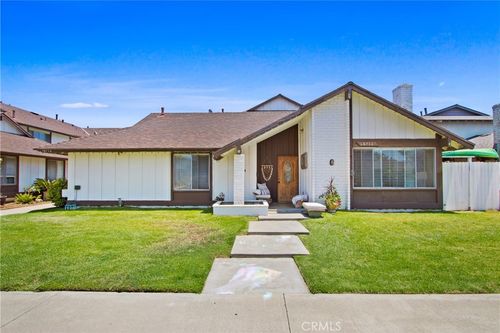 18712 Demion Ln, Huntington Beach, CA, 92646-8863 | Card Image