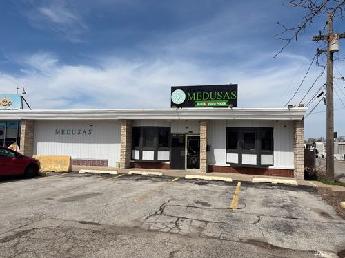 4601 W Lake St, Melrose Park, IL, 60160-2746 | Card Image