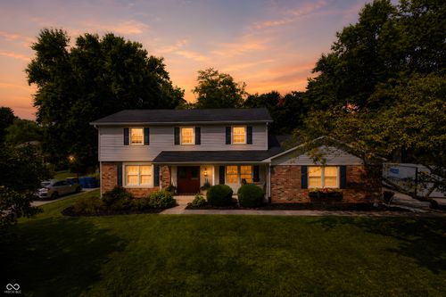 786 Dayton Dr, Carmel, IN, 46033-9414 | Card Image