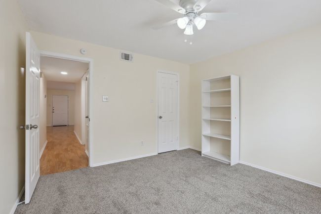 APT-210 - 2401 Leon St, Condo with 2 bedrooms, 2 bathrooms and 2 parking in Austin TX | Image 15