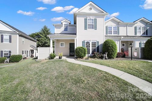 14721 Lions Pride Ct, Charlotte, NC, 28273-3935 | Card Image