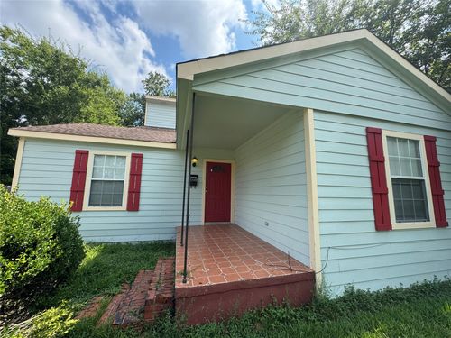 540 25th St, Beaumont, TX, 77706-4920 | Card Image