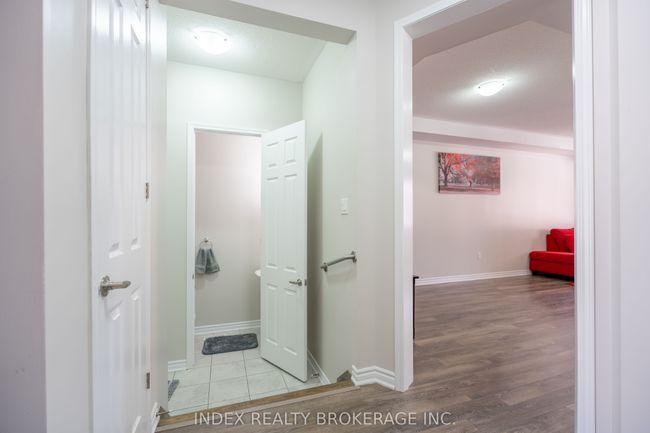 55 Phyllis Dr, House attached with 4 bedrooms, 4 bathrooms and 4 parking in Caledon ON | Image 7