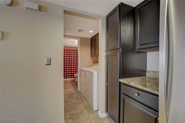 APT-25 - 2941 Country Manor Ln, Condo with 3 bedrooms, 2 bathrooms and null parking in Las Vegas NV | Image 10