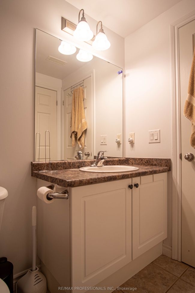 502 - 47 Caroline St N, Condo with 2 bedrooms, 1 bathrooms and null parking in Hamilton ON | Image 10