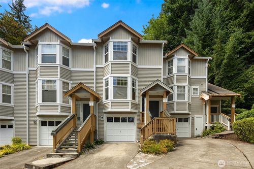 unit-3-9717 178th Pl Ne, Redmond, WA, 98052-6977 | Card Image