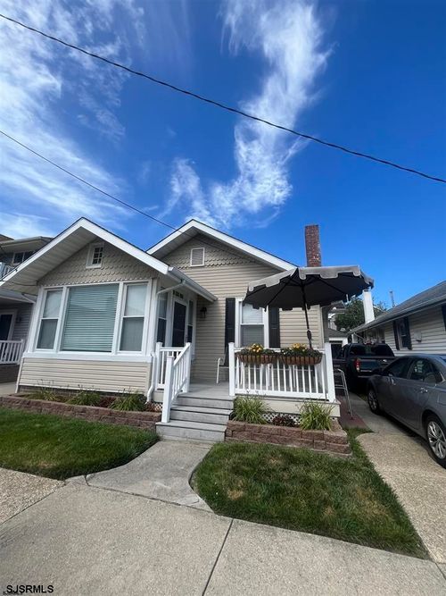 15 N Melbourne Ave, Ventnor City, NJ, 08406-1912 | Card Image