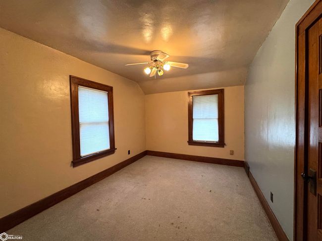905 Highway 69 N, Home with 3 bedrooms, 2 bathrooms and 2 parking in Forest City IA | Image 17