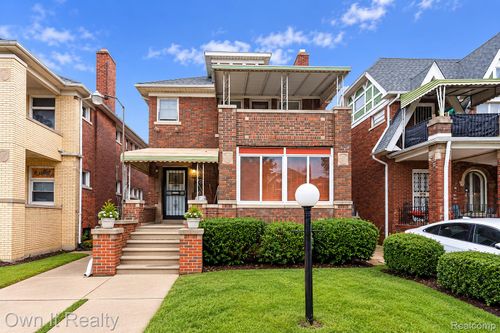 3290 Calvert St, Detroit, MI, 48206-1408 | Card Image