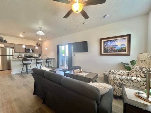 unit-3-2312 E Spice Loop, Nampa, ID, 83687-2410 | Card Image