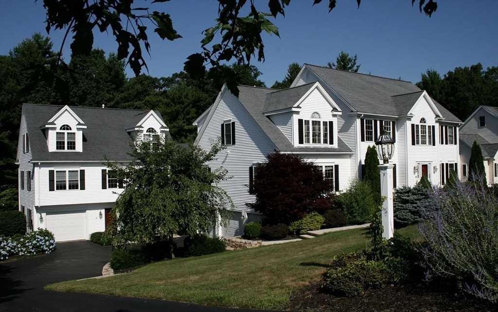 Little Tree Rd, Medway, MA 02053