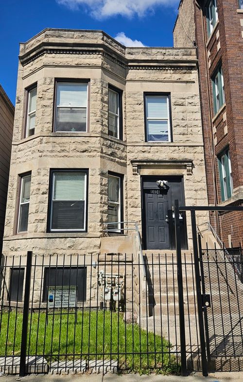 6404 Peoria St, Chicago, IL, 60621-1928 | Card Image