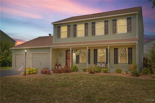 7324 Spring Mountain Dr, East Syracuse, NY, 13057-3207 | Card Image