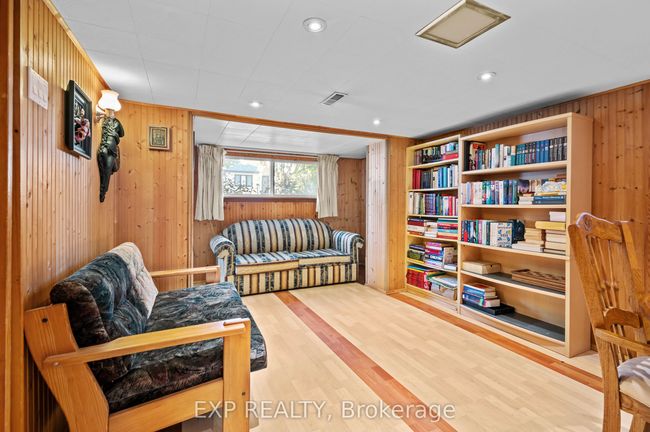 27 Stock Ave, House other with 3 bedrooms, 2 bathrooms and 6 parking in Etobicoke ON | Image 33