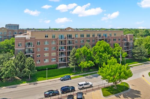 403-5155 Madison St, Skokie, IL, 60077-5232 | Card Image