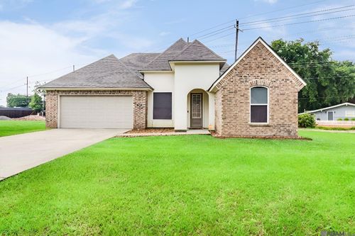 700 Priscilla Ln, Lafayette, LA, 70501-1914 | Card Image