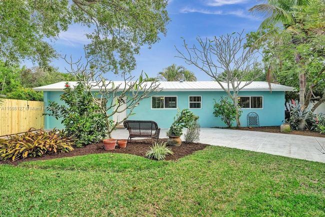 0 - 367 W Riverside Dr, House other with 3 bedrooms, 2 bathrooms and null parking in Tequesta FL | Image 15
