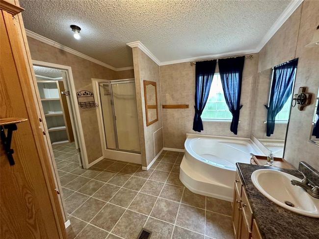 4064 Griffin Grove St, House other with 3 bedrooms, 2 bathrooms and 2 parking in Silsbee TX | Image 19