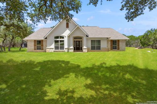 278 Mustang Crossing Dr, Pipe Creek, TX, 78063-7421 | Card Image