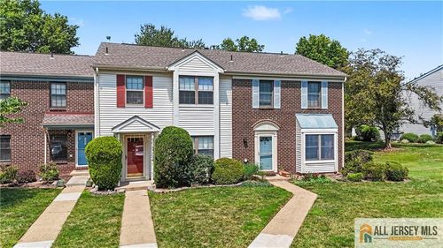 55 Pear Tree Ln, Franklin Park, NJ, 08823-1410 | Card Image