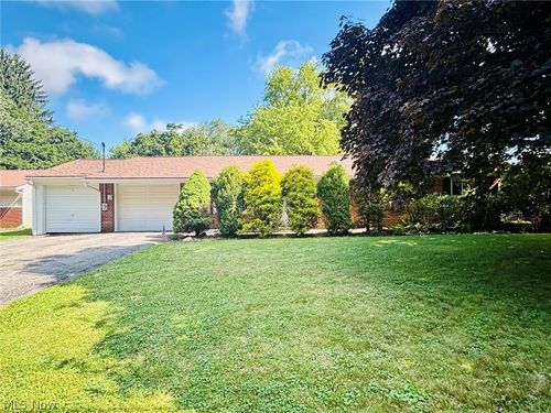 1437 Old Forge Rd, Mogadore, OH, 44260-9740 | Card Image