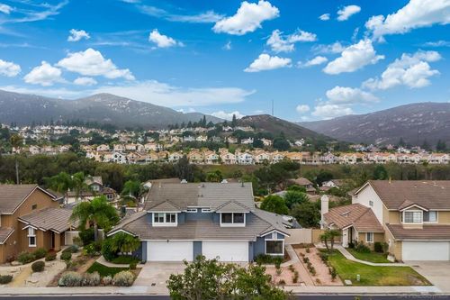 17636 Azucar Way, San Diego, CA, 92127-1252 | Card Image