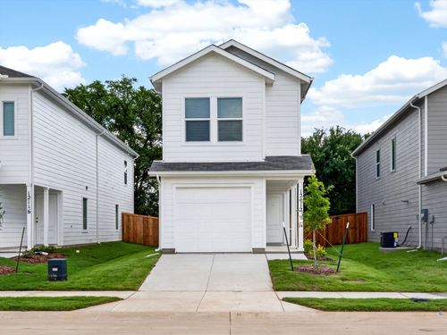 12112 Steeplechase Dr, Providence Village, TX, 76227-6166 | Card Image