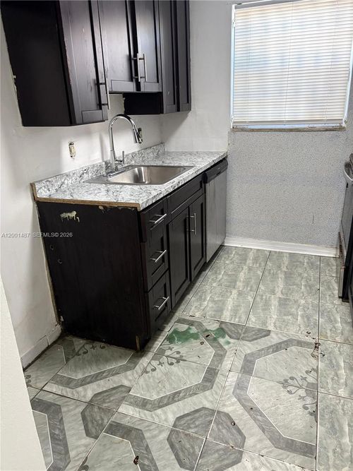 14a-270 Ne 142nd St, Miami, FL, 33161-2838 | Card Image