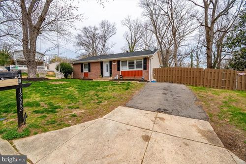 13602 Taylor Cir, FORT WASHINGTON, MD, 20744-2921 | Card Image
