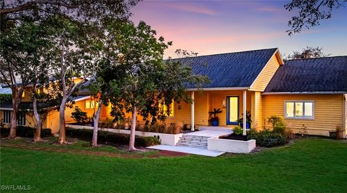 586 Yucca Rd, NAPLES, FL, 34102-5107 | Card Image