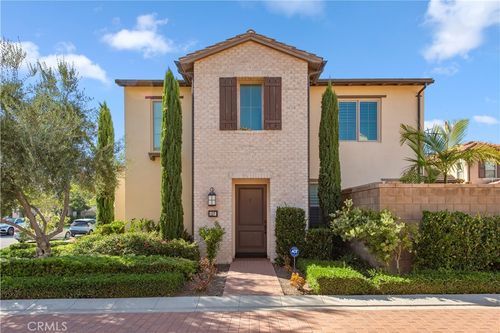 137 Gulfstream, Irvine, CA, 92620-7339 | Card Image