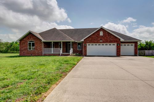 1703 Twin Oaks Dr, Monett, MO, 65708-1377 | Card Image