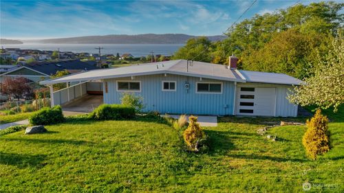 804 Sandstone Ln, Camano Island, WA, 98282-7314 | Card Image