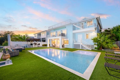 111 Spoonbill Rd, Tavernier, FL, 33070-2441 | Card Image