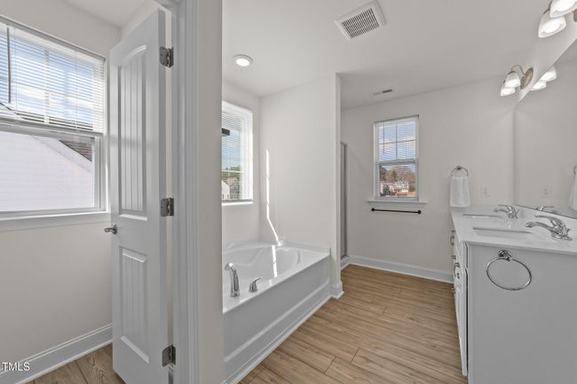 40-web-or-mls-VB4A8431 | Image 23