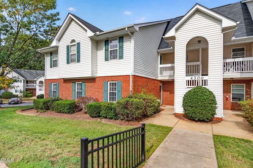 4311 Wellington Ridge Loop, Cary, NC, 27518-8804 | Card Image