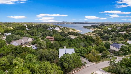 971 Barbara Dr, Canyon Lake, TX, 78133-5201 | Card Image